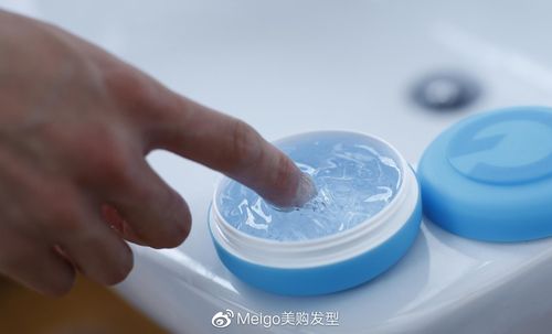 发蜡怎么用（发蜡使用技巧）