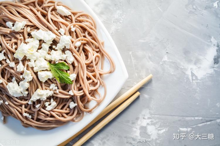 荞麦面升糖指数高吗（荞麦面的升糖指数是高的吗？）