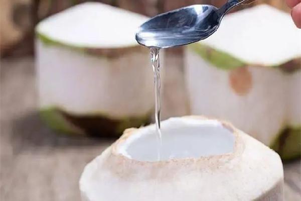 减肥可以喝椰子水吗（椰子水对减肥是否有帮助？）