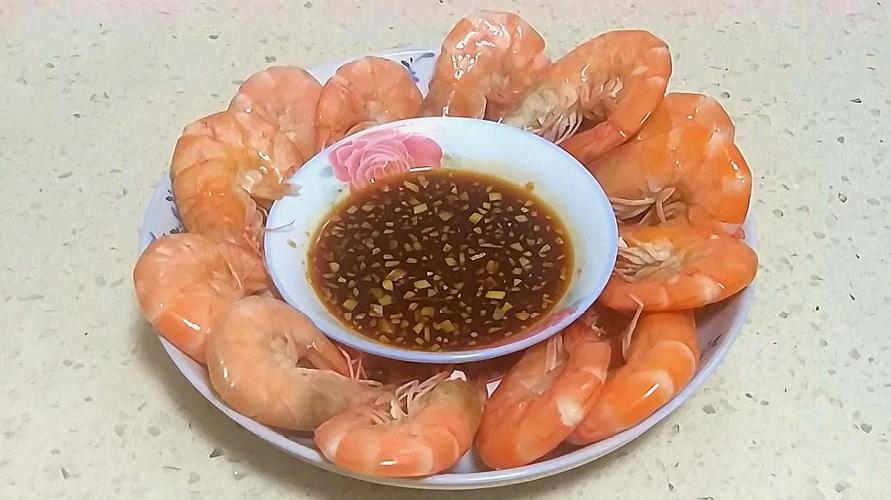 虾的蘸料怎么调最好吃（如何制作最美味的虾蘸料）
