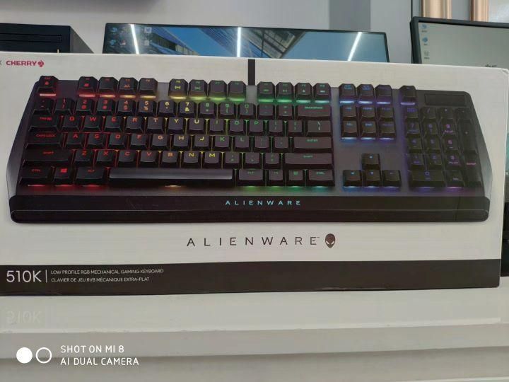 外星人m17r14参数及是哪一年的产品（比较贵的外星人电脑多少钱）