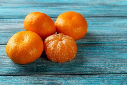 橘子是什么颜色（橘子的颜色是什么？）