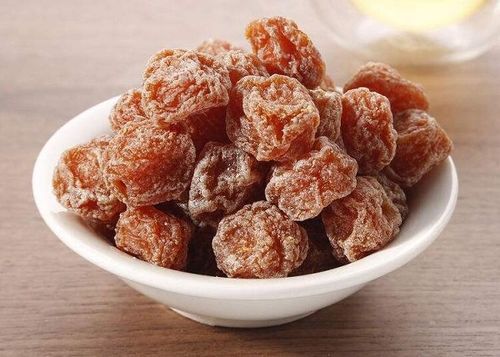 话梅是什么水果制成的（话梅的原料是什么？）
