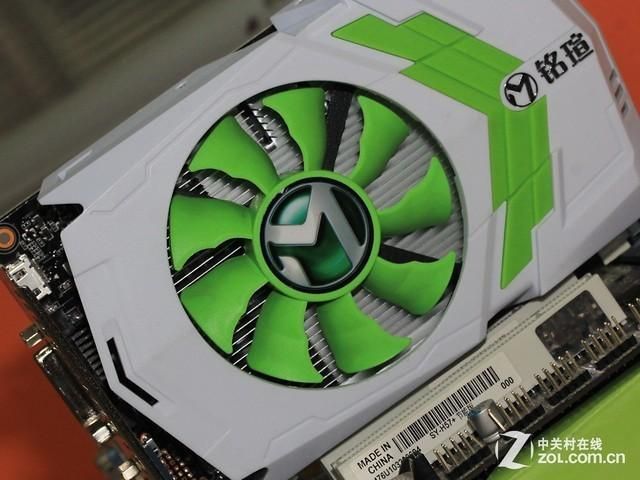 gt740显卡能玩什么游戏（显卡740性能及值多少钱）